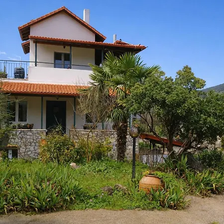 Dorothy - Mountain View Retreat, Polydrosos Villa *